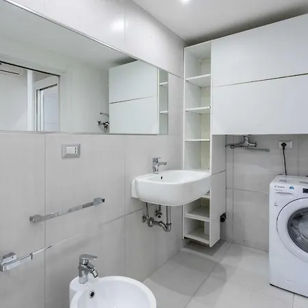 Casa Vacanza L'incanto 2/4 Posti Letto *