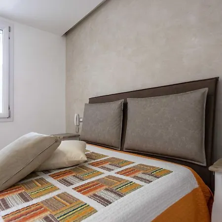 Holiday home Casa Vacanza L'incanto 2/4 Posti Letto *